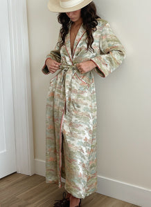1940s Dressing Gown