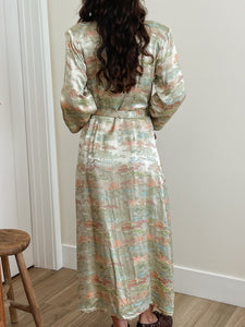 1940s Dressing Gown